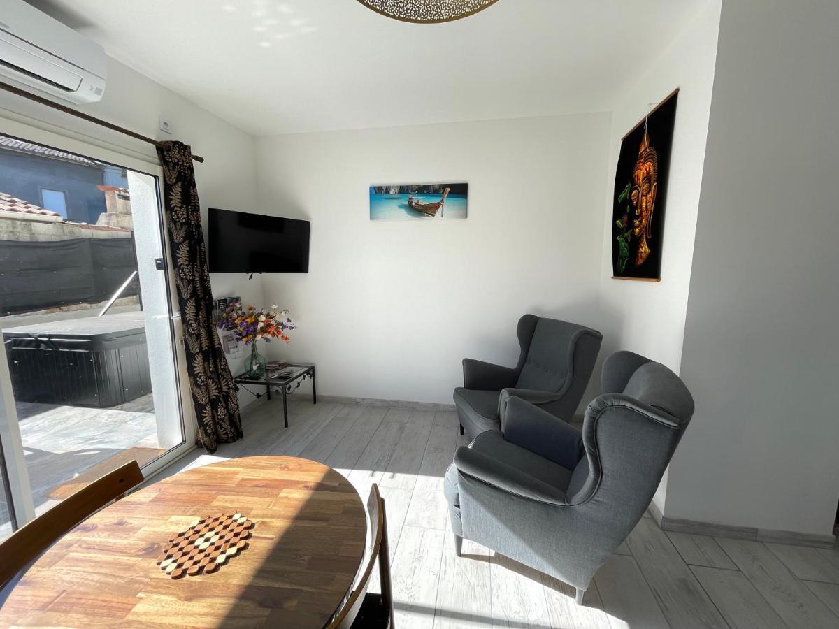 Siam Mahanakhon Appart & Spa Rieux-de-Pelleport Eksteriør bilde